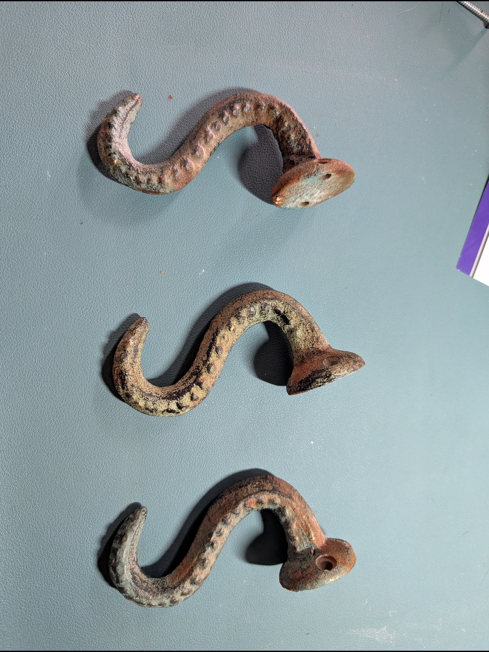 Antique-Style Cast Iron Tentacle Wall Hooks - Patina Brown - Picture 13 of 13